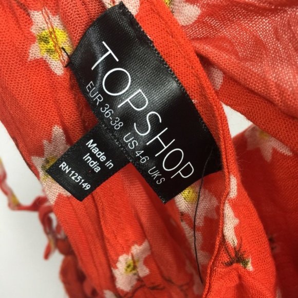 Topshop Daisy Print Playsuit Romper - Picture 6 of 8